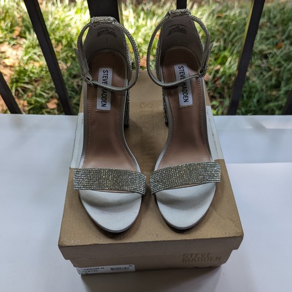 STEVE MADDEN Carrson Heeled Sandals in Crystal Size 7.5 New - Picture 16 of 16